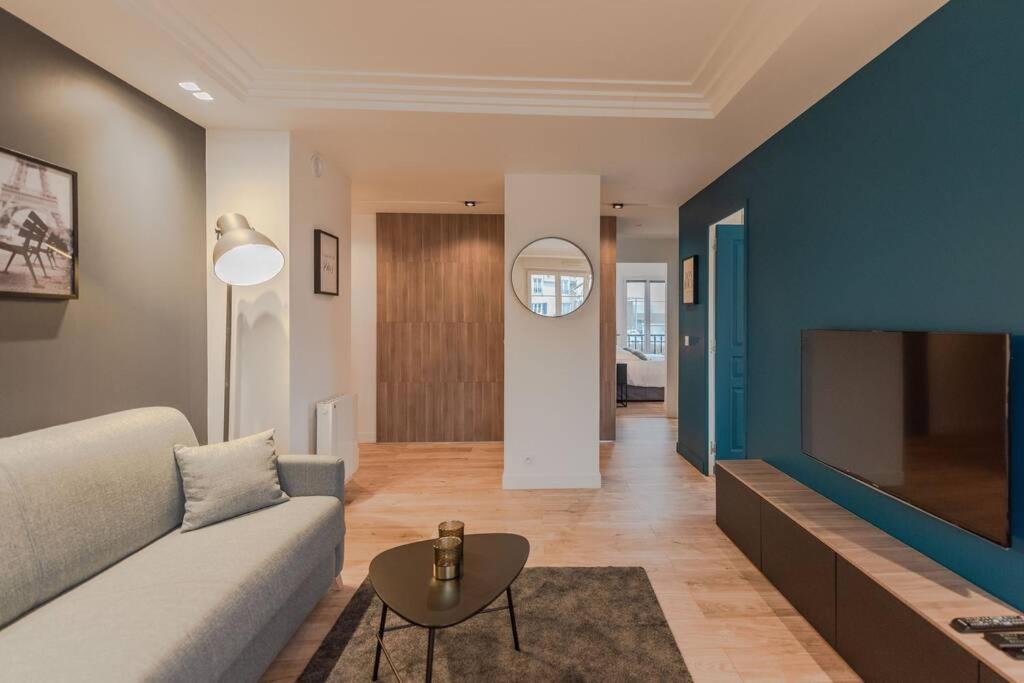 Arty Paris Apartment Disneyland ماني لو أونغر المظهر الخارجي الصورة