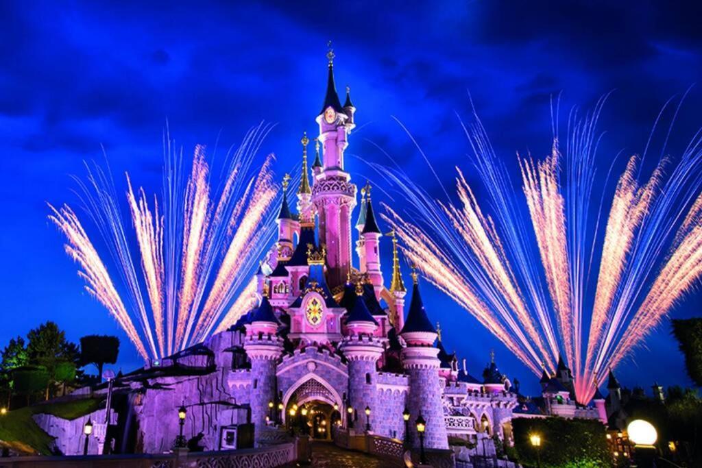 Arty Paris Apartment Disneyland ماني لو أونغر المظهر الخارجي الصورة